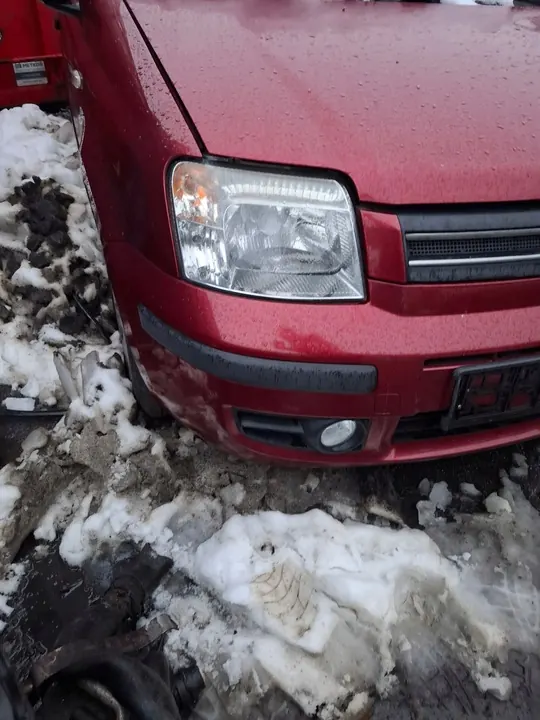 Paraurti anteriore 132F Fiat Panda II image 4