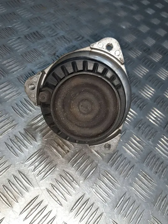 BMW 7 F01 F02 F03 F04 2012 Rechter Motorsteun image 7