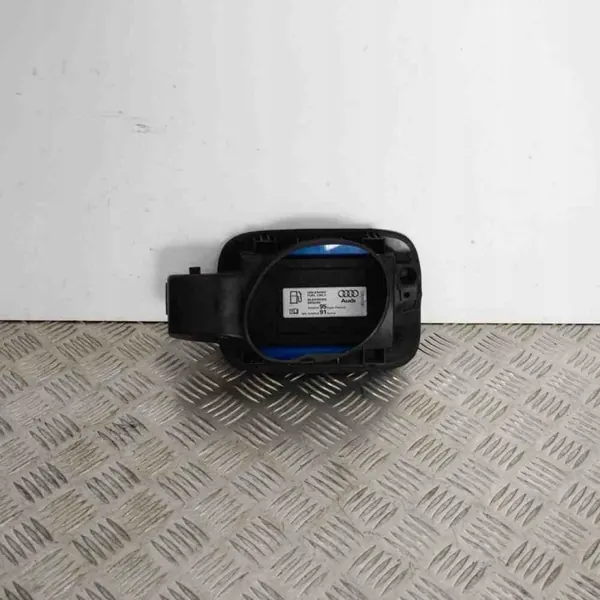 Tanklock OEM 8K0809999A för Audi A4 2015 image 3