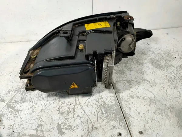 Farol Esquerdo Xenon OEM 8E0941003AQ para Audi TT 8N image 9