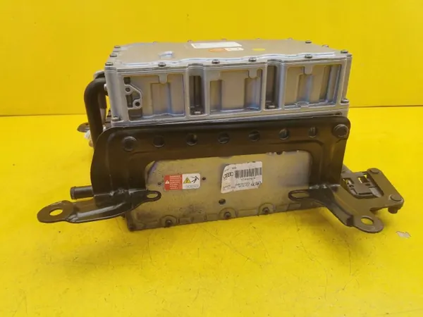 Audi Q8 Omvormer OEM 4M6907080A - Gebruikt image 5