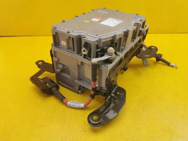 Audi Q8 Omvormer OEM 4M6907080A - Gebruikt image 7