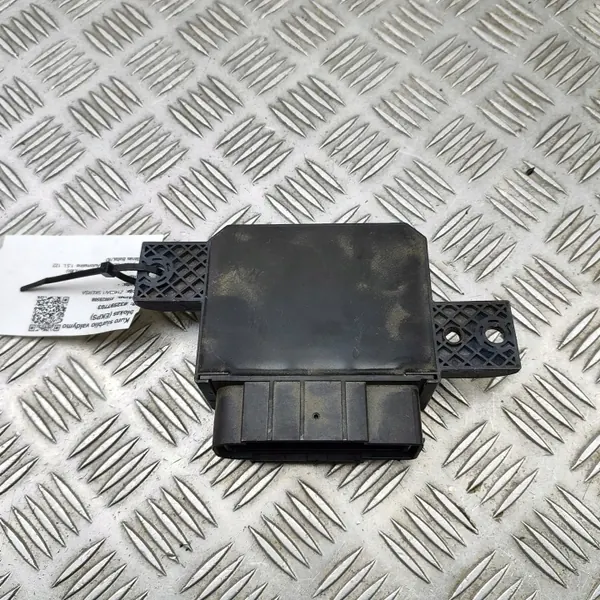 Bränslepumpsstyrenhet OEM 13536972 för Chevrolet Malibu image 3