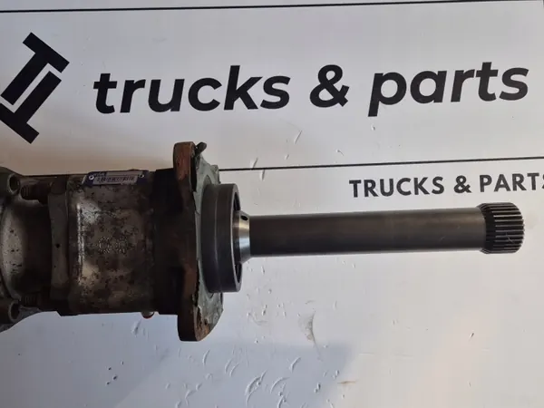 HYVA 021215010 PTO-adapter voor Volvo FH/FM/FMX image 2