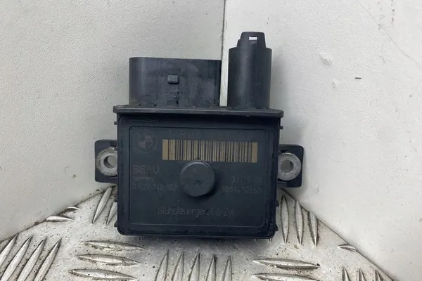 BMW 7 Sytytystulpat 3.0L Diesel 2009 OEM 7800156 image 5