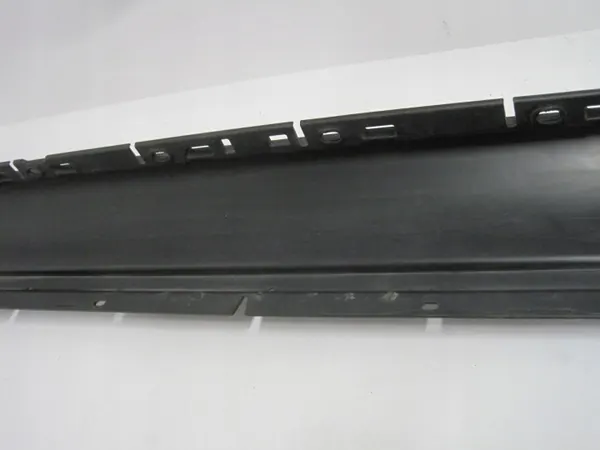 Porsche Cayenne II 7P5 Vasen kynnyssuoja OEM 7P5853553 image 7
