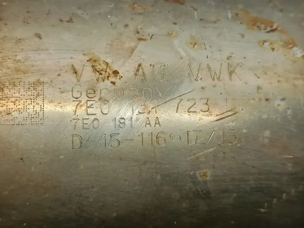 DPF-katalysator OEM 7E0181AA för VW T5 T6 - Begagnad image 7