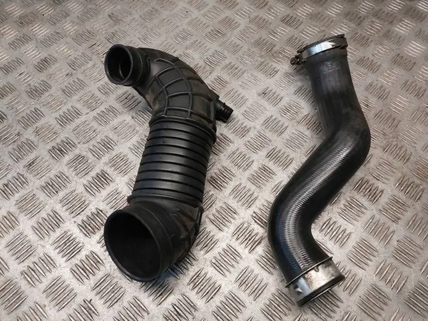 Luftansaugrohr Audi A4 B7 2.0 TDI image 2