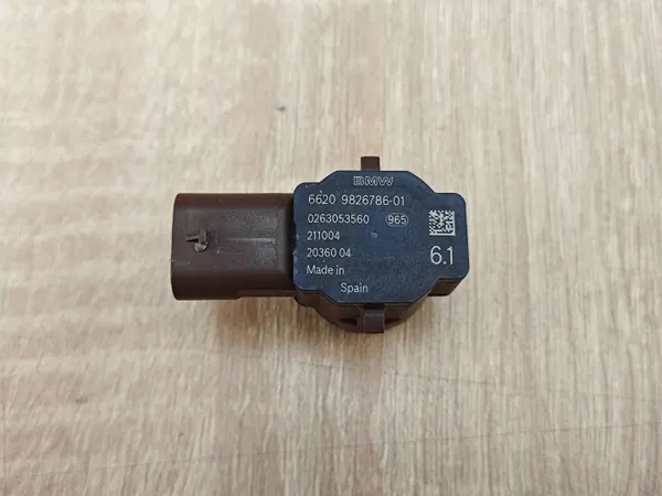Sensor de aparcamiento delantero OEM 9826786 BMW G30 image 3