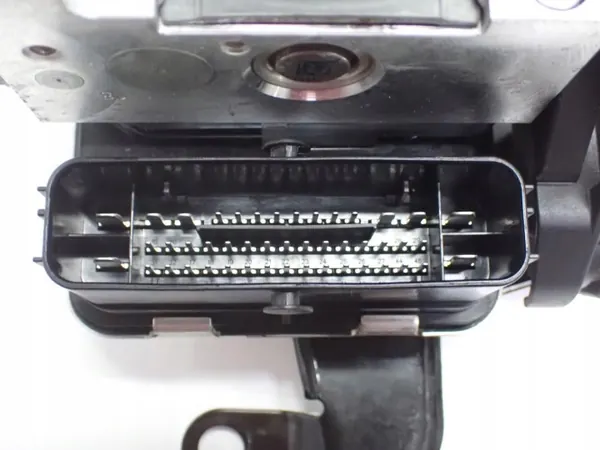 Pompe ABS OEM 5Q0614517GB pour SEAT Ateca image 7