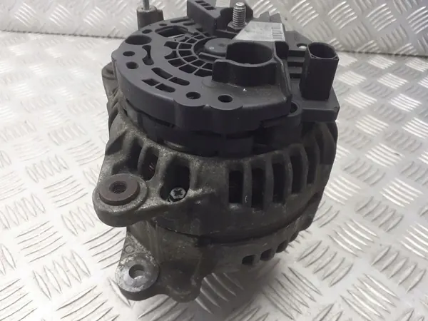 Vaihtovirtageneraattori VW Polo IV 1.4 TDI 045903023A image 2