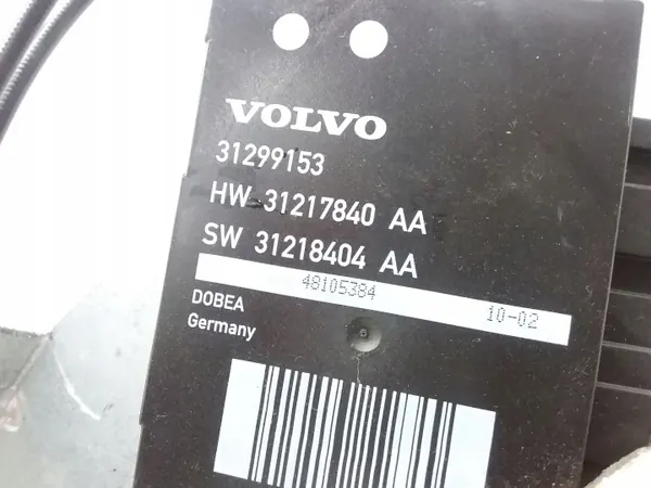 Volvo V70 bakluckeaktuator OEM 31299153 - Begagnad image 4