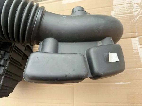 Luftfilterhus OEM 68422281AC för Jeep Wagoneer image 8