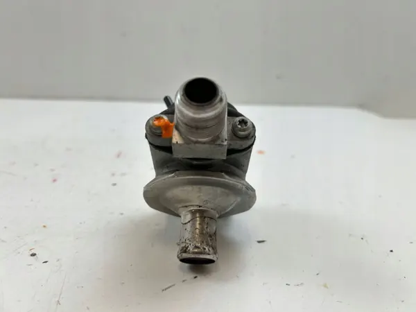Pompe à air secondaire Jaguar XK OEM 6R839F491AC image 3