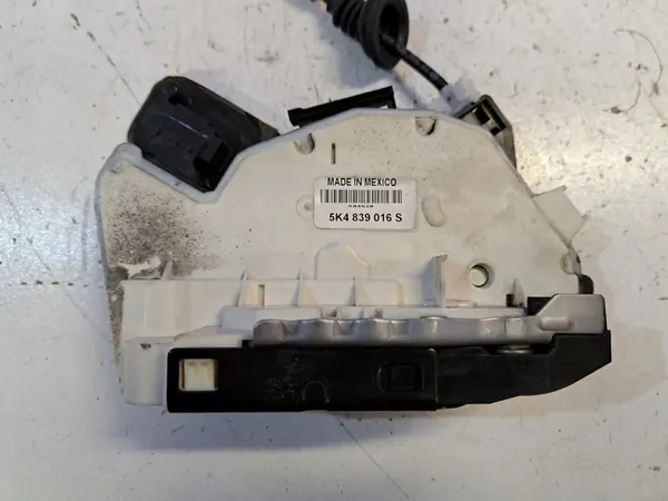 Hintere Rechte Türschloss VW Jetta MK6 2.5L 5K4839016S image 2