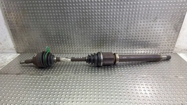 Semi-eixo dianteiro direito OEM S26372573 para Ford Transit image 2