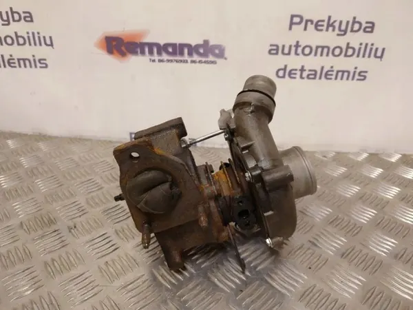 Turbo Renault Trafic II 2.0L 84kW 2009 image 4