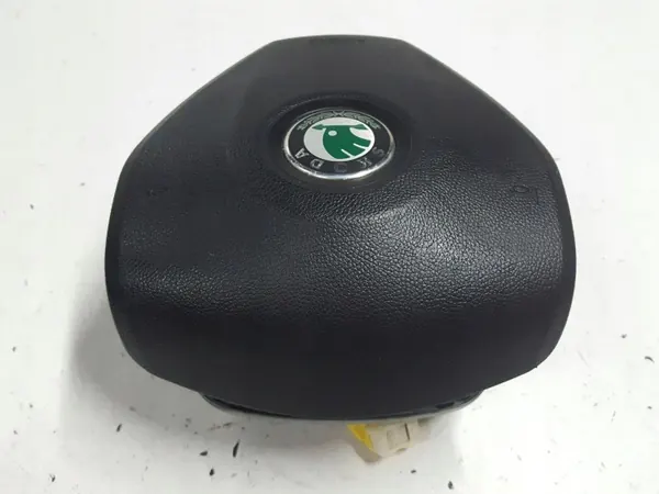 Airbag conducteur OEM 1Z0880201AG pour Skoda Octavia II RS image 3