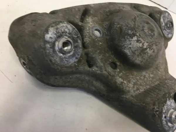 Audi A6 C5 A4 B5 Support Amortisseur Avant Gauche Droit 8D0412383E image 2