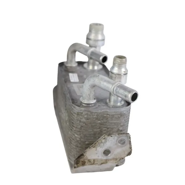 Refroidisseur d'huile Land Rover Discovery 4 OEM UBC500101 image 10