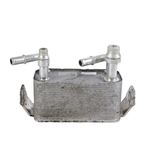 Refroidisseur d'huile Land Rover Discovery 4 OEM UBC500101 image 6