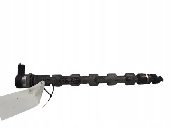 Nissan OE 0445214230 Rampe Injection Usagée image 3