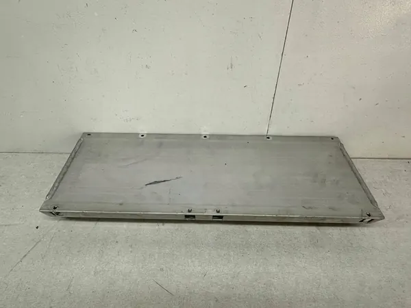 Réservoir Accumulateur d'Air Couvercle Inférieur Porsche Panamera image 2