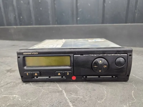 Tacógrafo usado OEM A0014461433 24V Mercedes Actros image 2