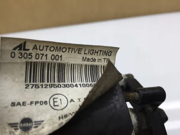MINI COOPER R56 Farol de neblina esquerdo OEM 2751295 001 image 6