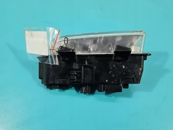 Luz DRL Derecha OEM 266000411R para Renault Clio IV image 9