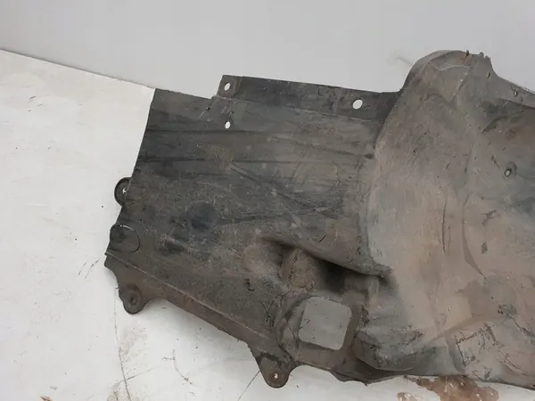 BMW 3 E46 Coupé Oikea Etupyöräkaari 8268346 image 3