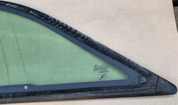 Karossglas OEM RH 5364351 Bak Höger Saab 95 image 9