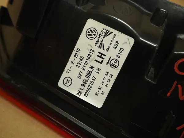 VW CADDY 2K1 15-20 Luz Trasera Izquierda EU image 7