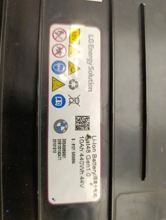 Begagnat BMW Batteri OEM 61215A58884 - 12 Ah image 4