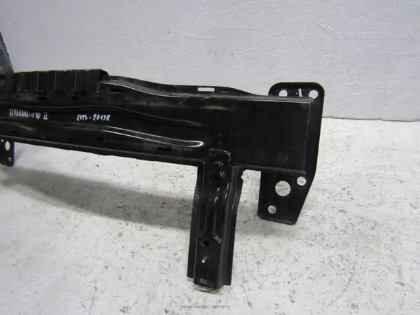 Hyundai i10 II Etupuskuri-tuki OEM 86530B9000 image 2