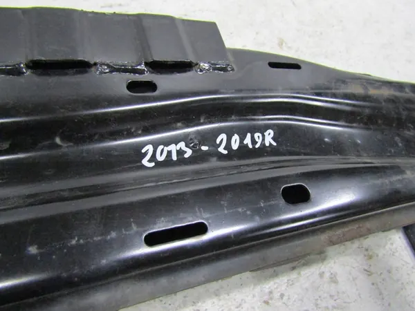 Hyundai i10 II Etupuskuri-tuki OEM 86530B9000 image 8