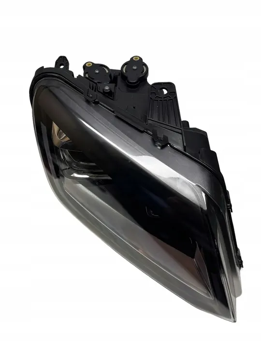 VW Amarok Oikea Ajovalo 2H1941018A 2H1941016AF image 2