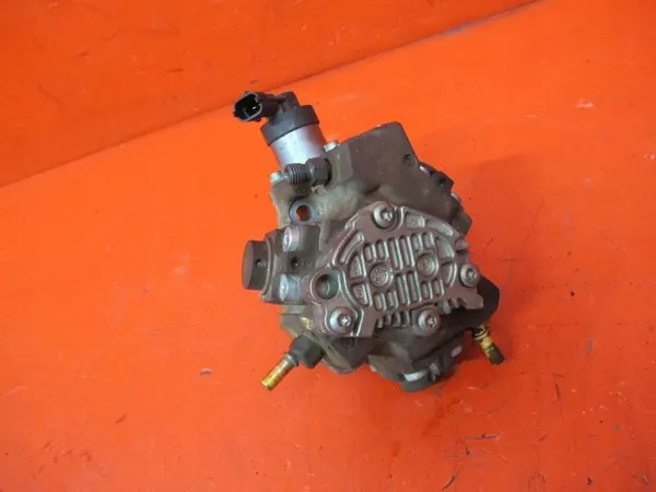 Renault OE 8200 934 657 hogedrukpomp image 4