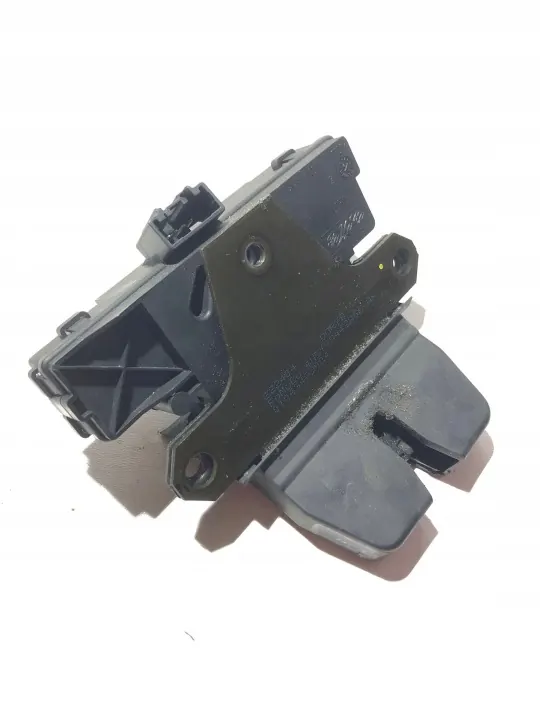 OEM 01043429004 Heckklappenschloss Volvo V50 2005 image 8