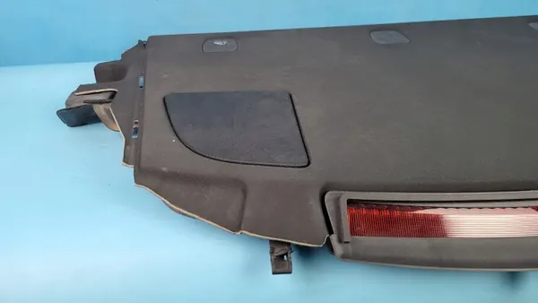 Tesla Model 3 Tavaratilan Hylly Stop-valo OEM 1538903-00-C image 3