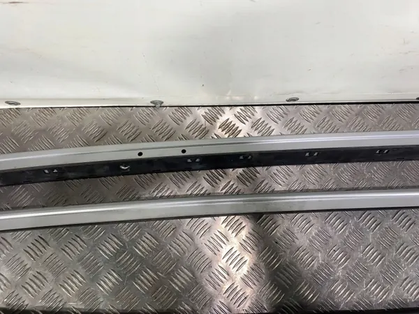 Kia Sorento Dachreling OEM FBZ22288 - Gebraucht image 5