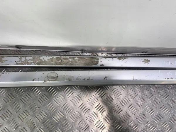 Kia Sorento Dachreling OEM FBZ22288 - Gebraucht image 7