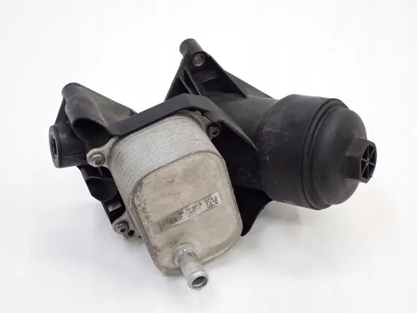 Oliefilterbasis OEM 05L115389AB voor Audi 2.0 TDI image 2