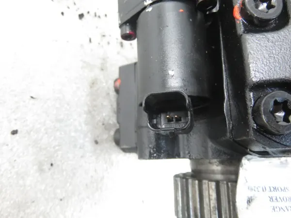 Bomba de inyección OEM 7H2Q9B395CH para Land Rover image 3