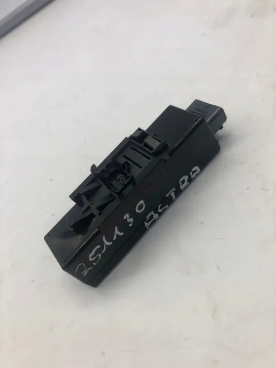 Amplificateur antenne OEM 9841967280 pour Opel Astra L image 3