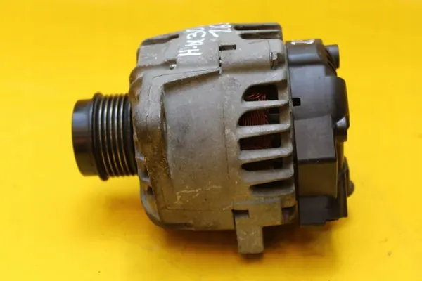 Vaihtovirtageneraattori Hyundai IX30 2016 OE 37300-2B760 image 2