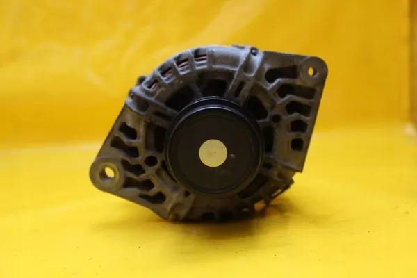 Vaihtovirtageneraattori Hyundai IX30 2016 OE 37300-2B760 image 6