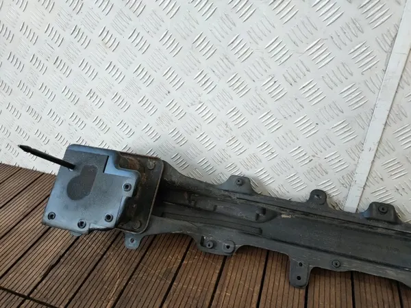 Kia Stinger Achterbumperligger OEM 86631-J5300 image 4