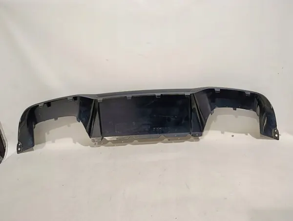 Bakre Stötfångare Diffusor Spoiler BMW M2 F87 OEM image 8