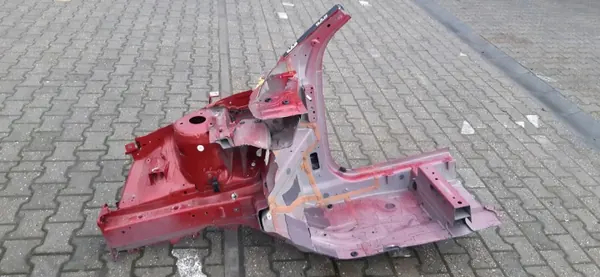 Volvo XC40 oikea etupelti OEM 1206089414 image 4